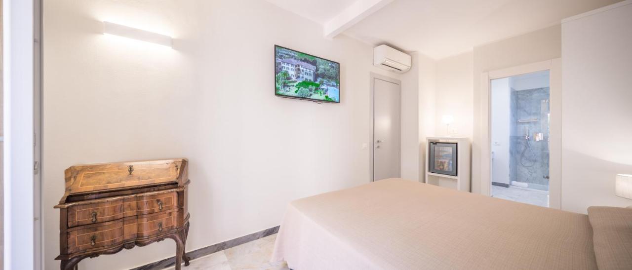Hotel Cavalieri Del Mare Marina di Massa Eksteriør billede