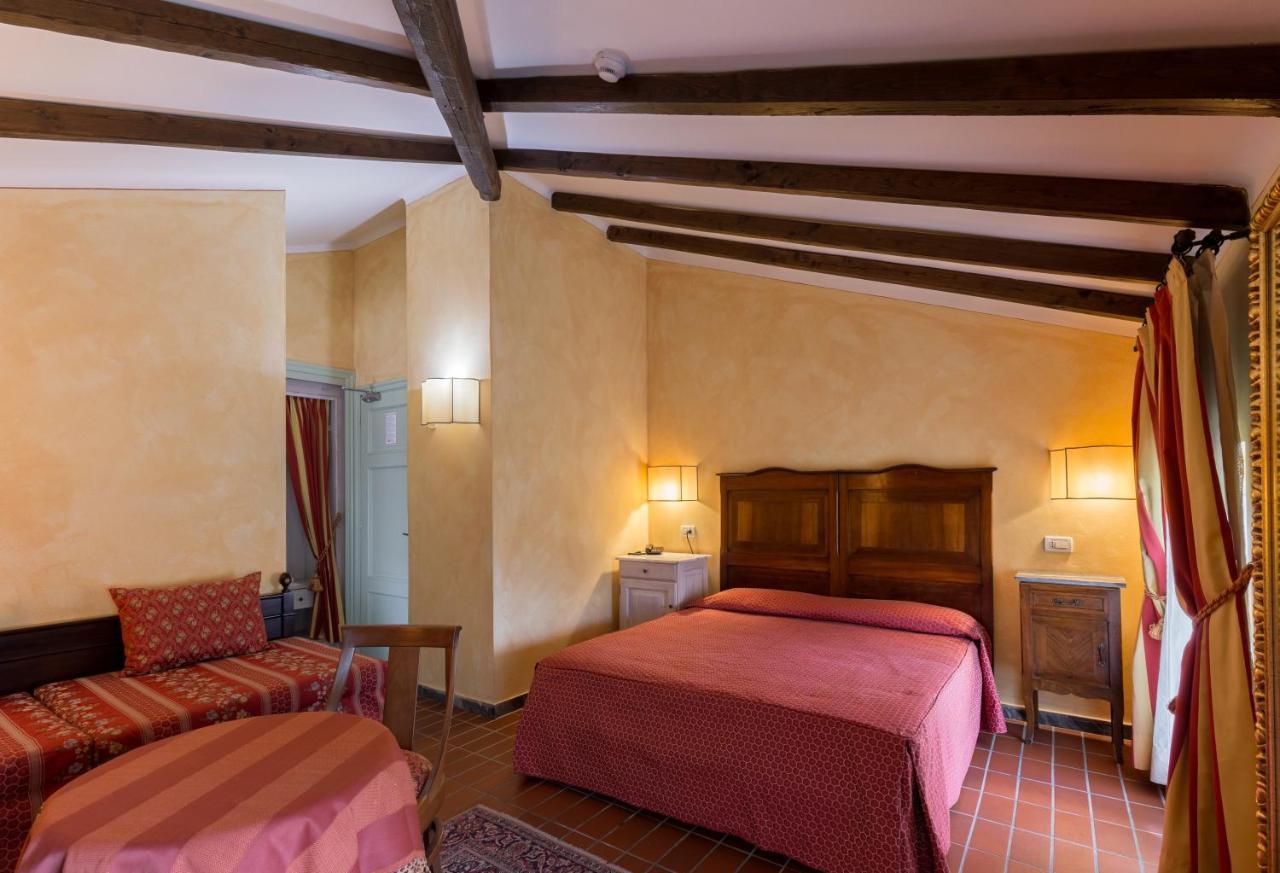 Hotel Cavalieri Del Mare Marina di Massa Eksteriør billede